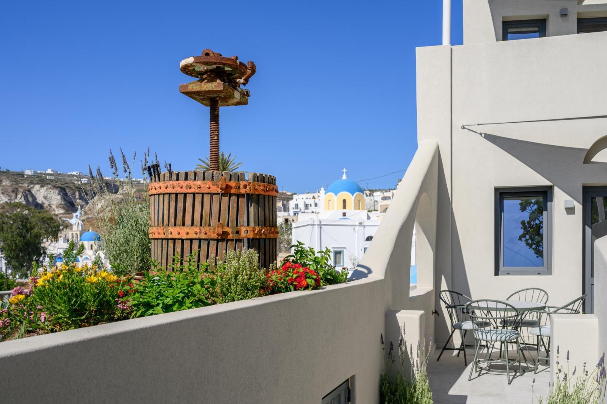 Galaria Serenity Suites Vothon Екстер'єр фото