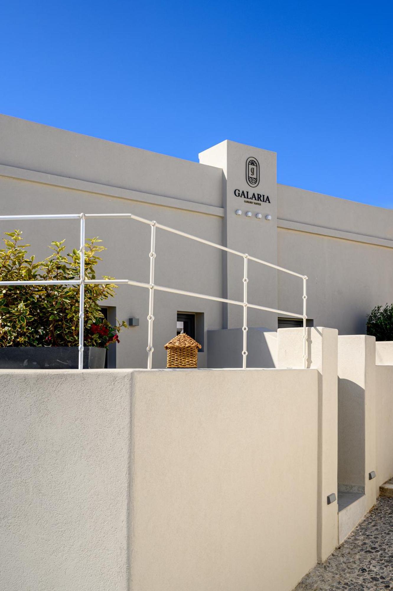 Galaria Serenity Suites Vothon Екстер'єр фото