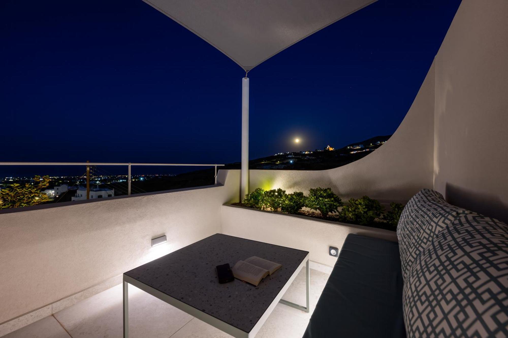 Galaria Serenity Suites Vothon Екстер'єр фото