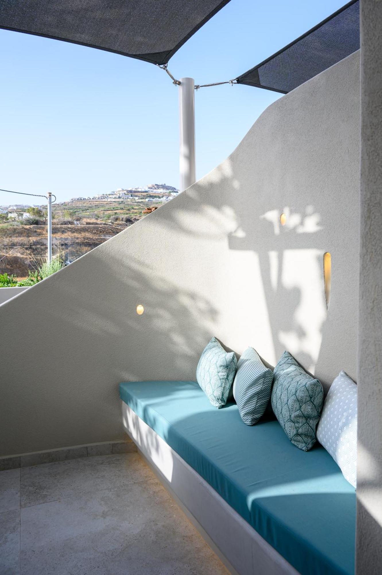 Galaria Serenity Suites Vothon Екстер'єр фото
