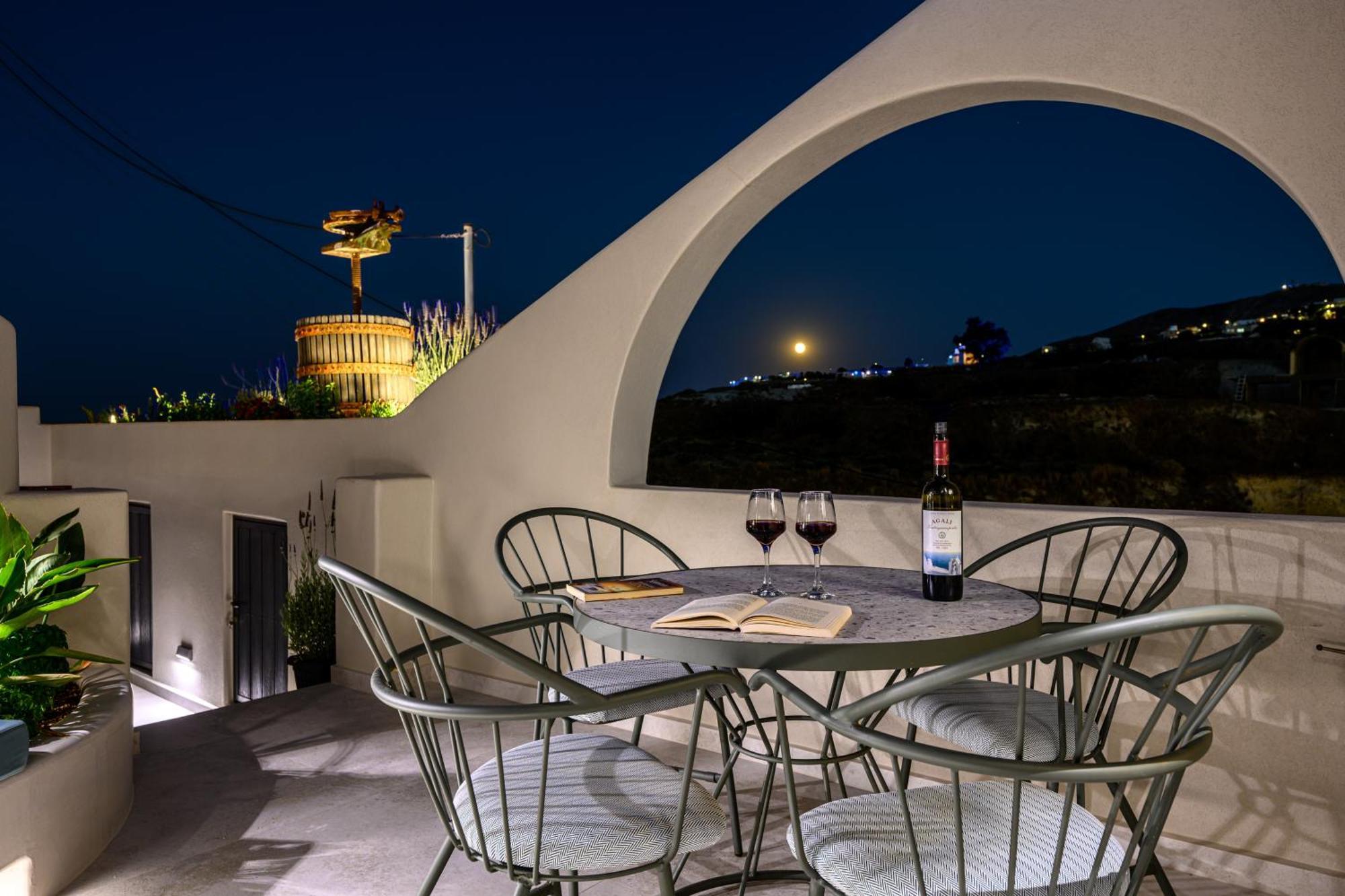Galaria Serenity Suites Vothon Екстер'єр фото